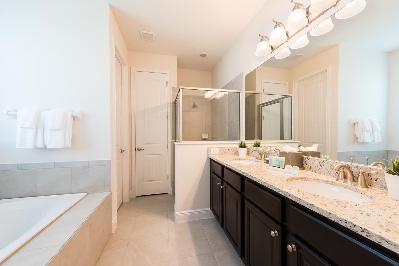 Fabulous Home By Rentyl Near Disney With Private Pool, Movie Room, Themed Rooms & Resort Amenities At Encore Resort - 360B Orlando Extérieur photo